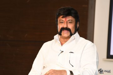 Balakrishna Gautamiputra Satakarni Interview